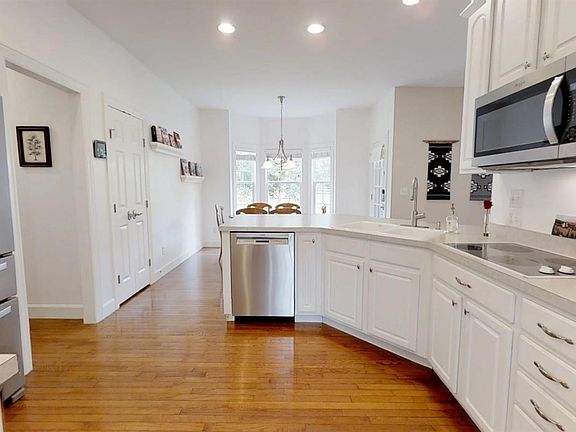 4th image of 3435 Crooked Tree Dr