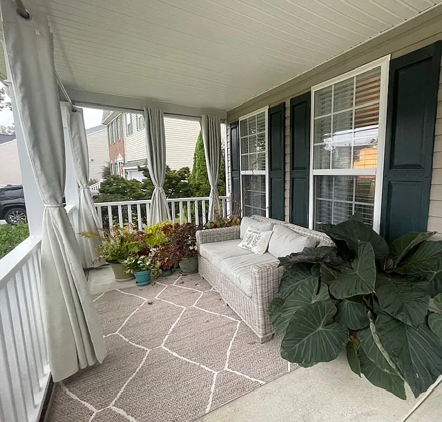 1 bed, 2800 sqft, $1,100 — Photo 4