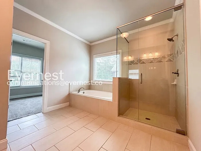 1643 Fairview Dr — Photo 11