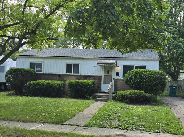 1122 Lexington Pkwy, Ypsilanti, MI 48198