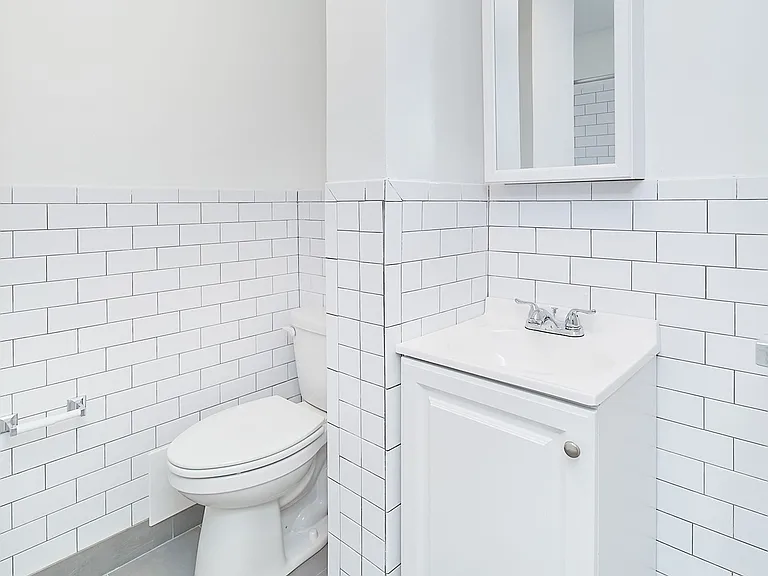 326 E 74th St #8 — Photo 5