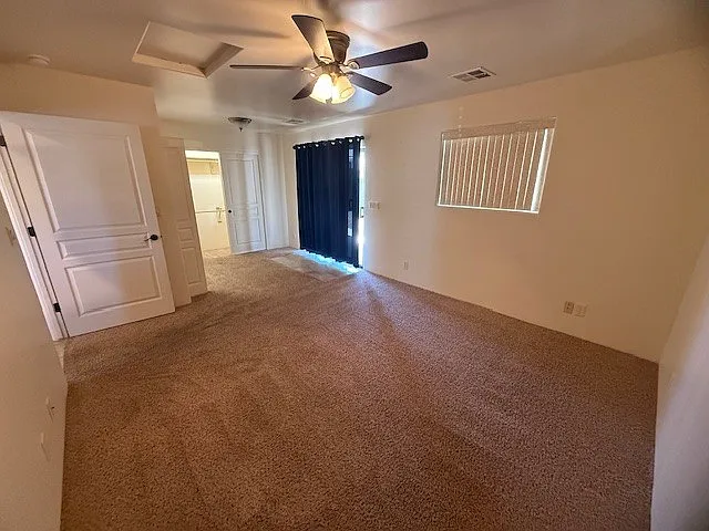 208 S Madison St — Photo 5