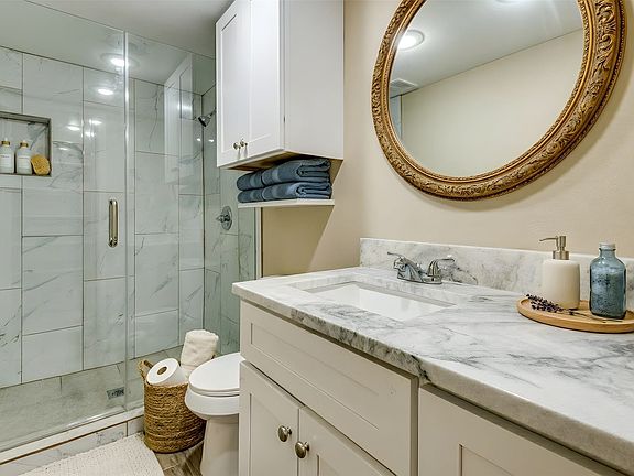 4th image of 110 Crandall Rd #112