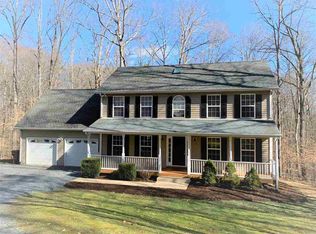53 E Point Rd, Palmyra, VA 22963