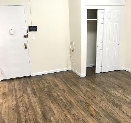 5th image of 35 W 64th St APT 2B