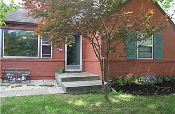 1st image of 7733 Mercier St