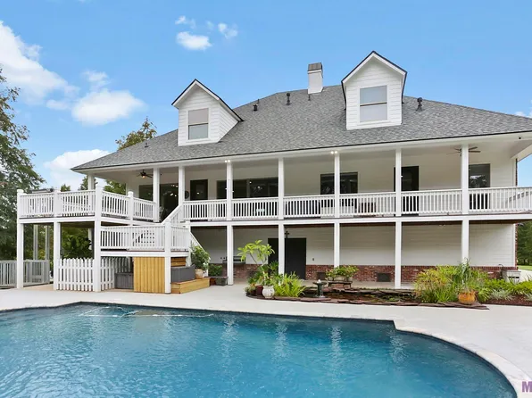 18736 Oak Grove Pkwy, Prairieville, LA 70769
