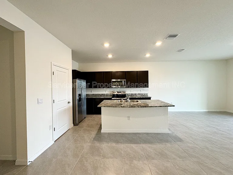 33031 Tulip Petal Ln — Photo 9