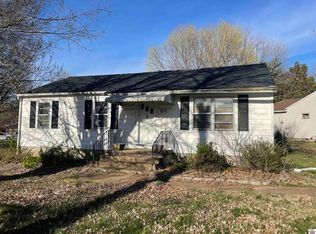 162 Iroquois Dr, Paducah, KY 42001