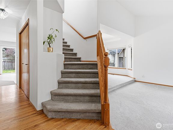 4th image of 4108 NE 7th Street