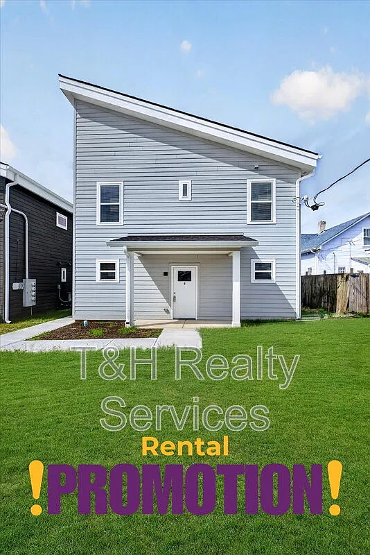 1 bed, 1.5 bath, 680 sqft, $1,325 — Photo 1