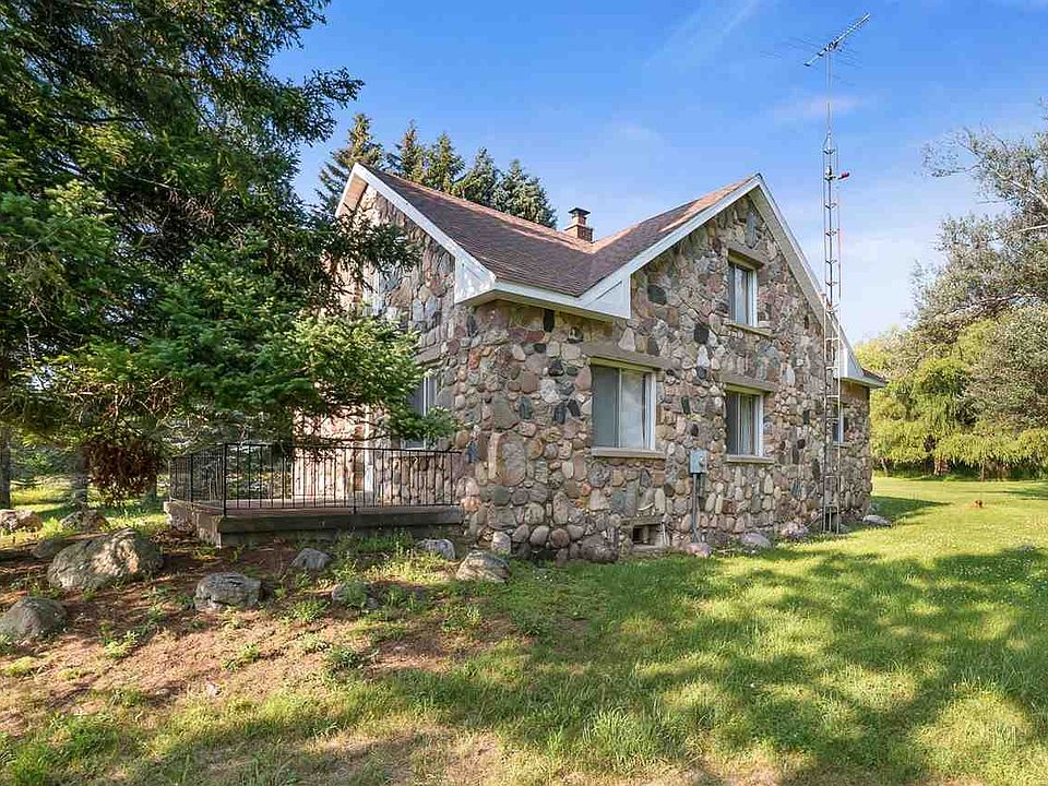 1st image of 4912 Old Mackinaw Trl