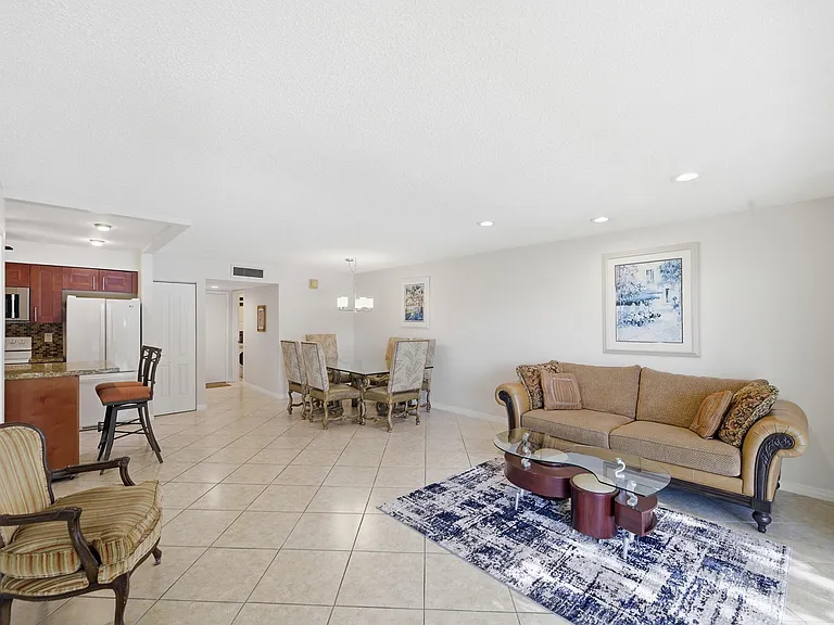 129 Piedmont Way #C — Photo 6