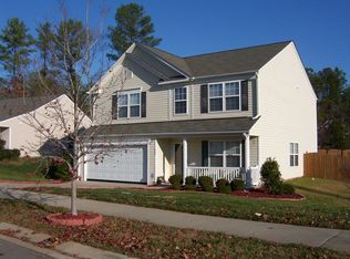 209 Beverstone Dr, Holly Springs, NC 27540