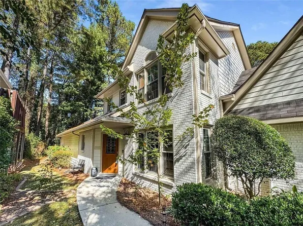 1023 Shady Valley Pl, Atlanta, GA 30324