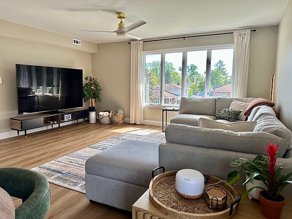 3rd image of 5340 S 6th Ave APT 2