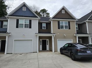 600 Roxie Ave #C, Fayetteville, NC 28304