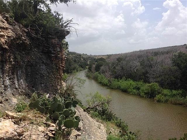 1st image of 2044 Bluff Creek Dr