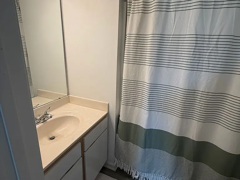 Arlington Apartments — Photo 64