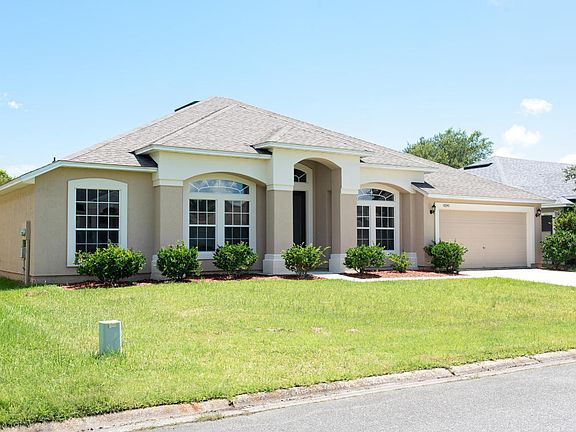 2nd image of 10341 Planters Wood Dr