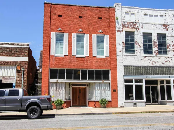 910 Noble St, Anniston, AL 36201