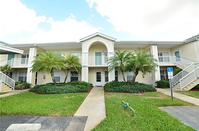 1st image of 28900 Bermuda Pointe Cir Unit 102