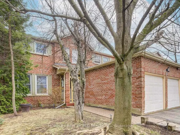 158 Murray Dr, Aurora, ON L4G 2C5