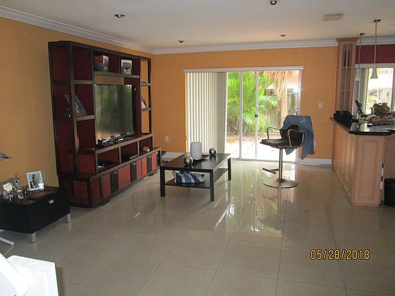 Additional Living Room