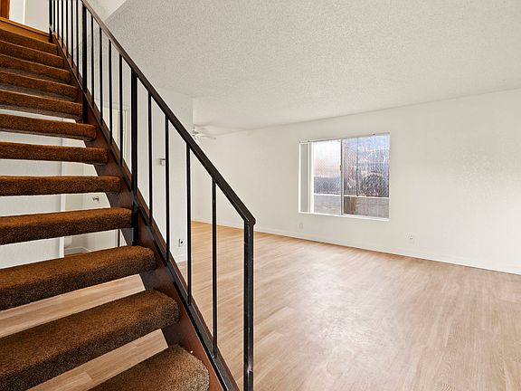 3rd image of 319 Roosevelt St APT E
