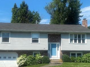 14 Saugus Ave, Watertown, CT 06779