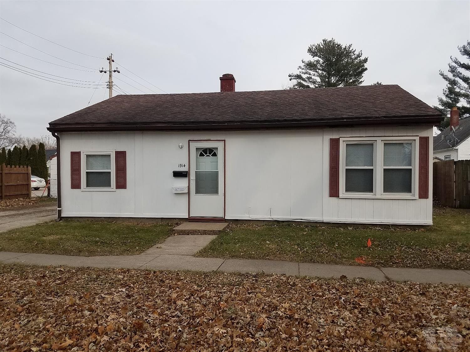 1914 Madison Ave, Burlington, IA 52601 Zillow