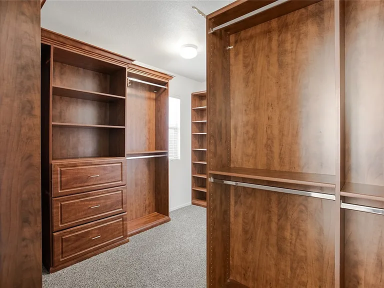 1605 Rivendel Dr — Photo 19