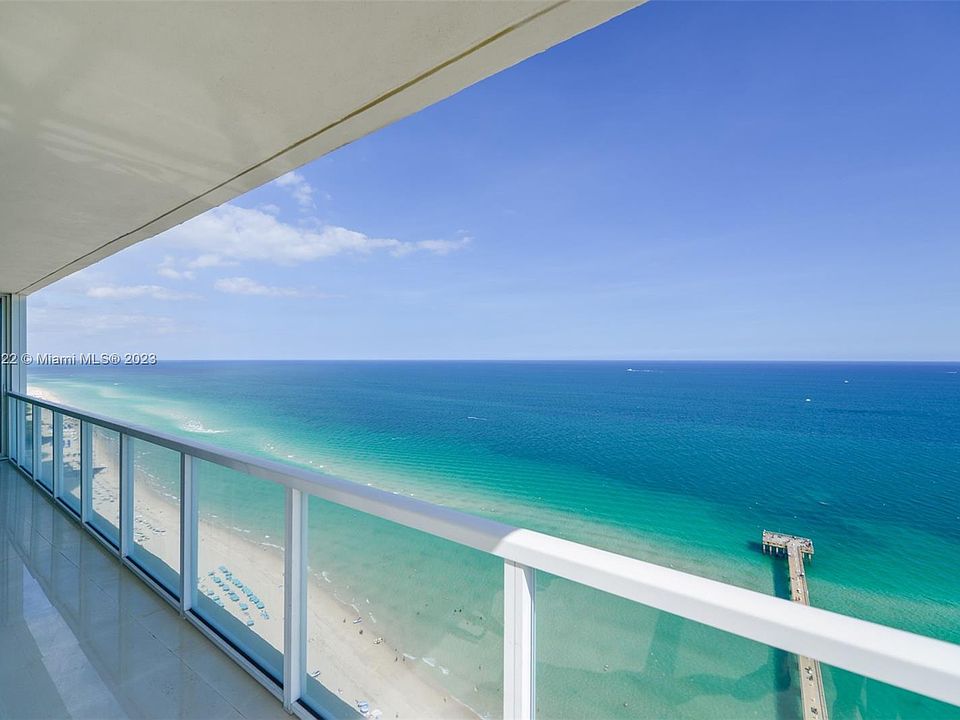 16699 Collins Ave North Miami Beach, FL, 33160 Apartments for Rent