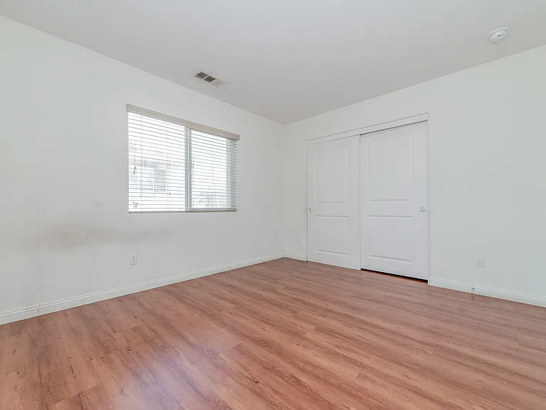 6954 Stanza Ct — Photo 13