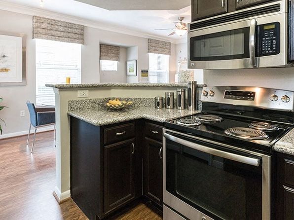 2500 Old Farm Rd #R0427