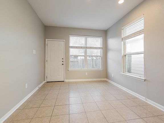 4th image of 17243 Lafayette Hollow Ln