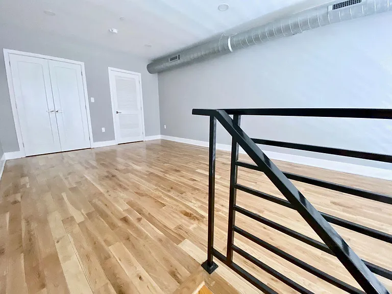 1521-23 W Girard Ave #1O5 — Photo 6