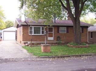 405 Fairlane St, Pekin, IL 61554