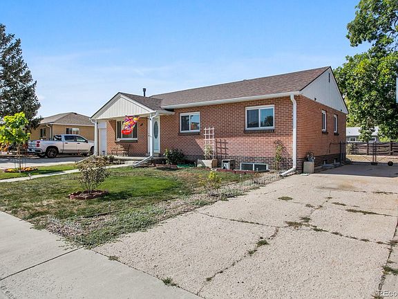3rd image of 161 S 14th Avenue Dr