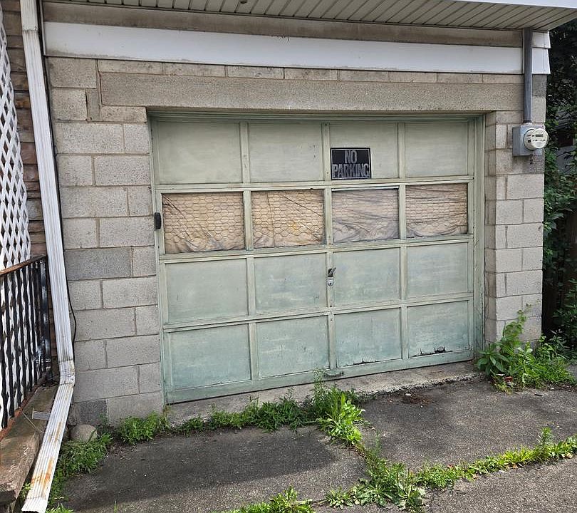 1st image of 1012 E Market St