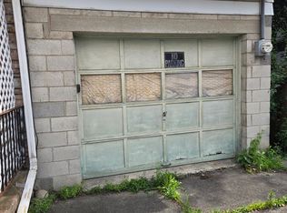 1012 E Market St, Mahanoy City, PA 17948