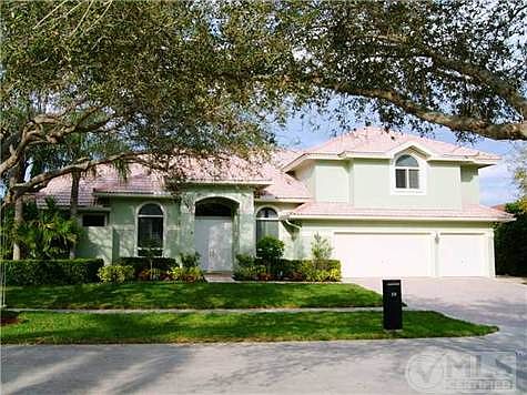 3rd image of 20 Eastwinds Cir