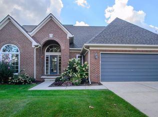 4140 Persimmon Dr, Ypsilanti, MI 48197