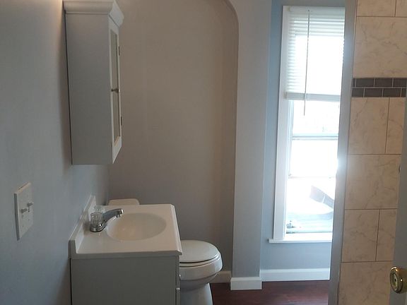 2ndfloor bath