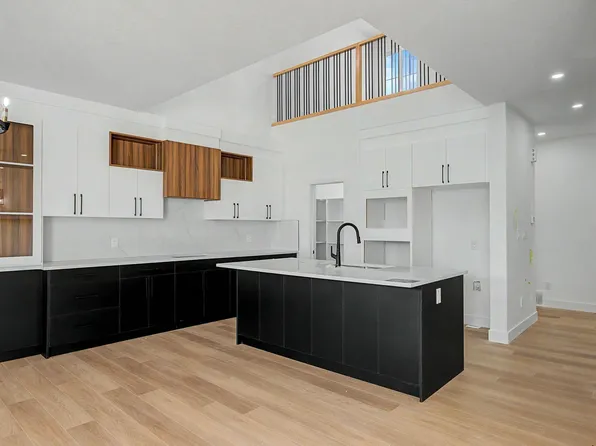 294 Munn Way, Leduc, AB T9E 0S9