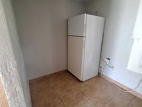 2nd image of 6905 NW 13th St APT 12E