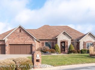 1285 E Hayden Ct, Springfield, MO 65804