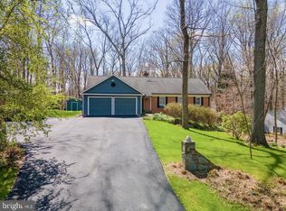 13128 Colton Ln, Gaithersburg, MD 20878