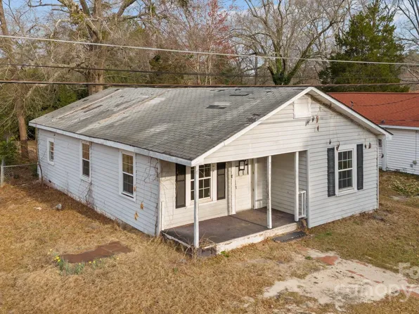 713 Deweese Ave, Rockingham, NC 28379
