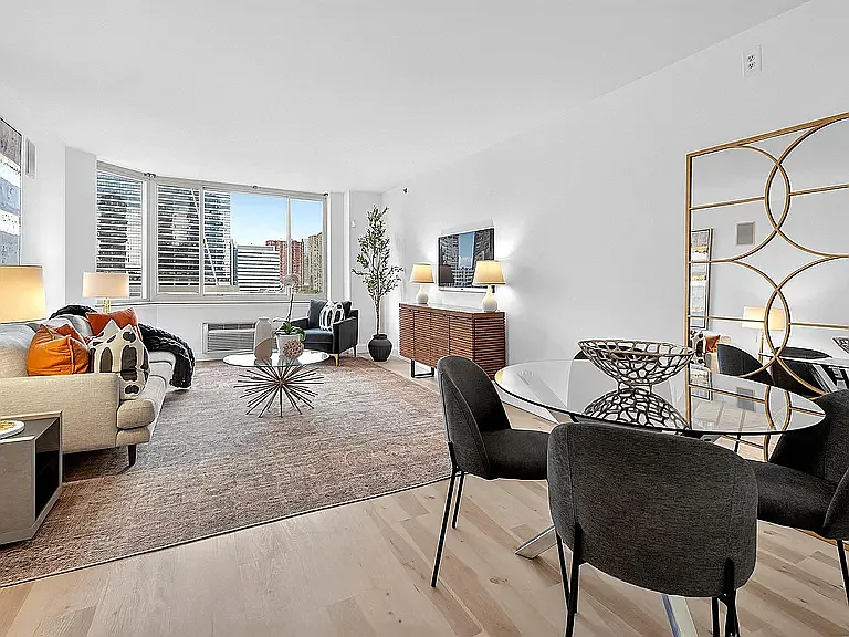 1 bed, 743 sqft, $3,500 — Photo 1